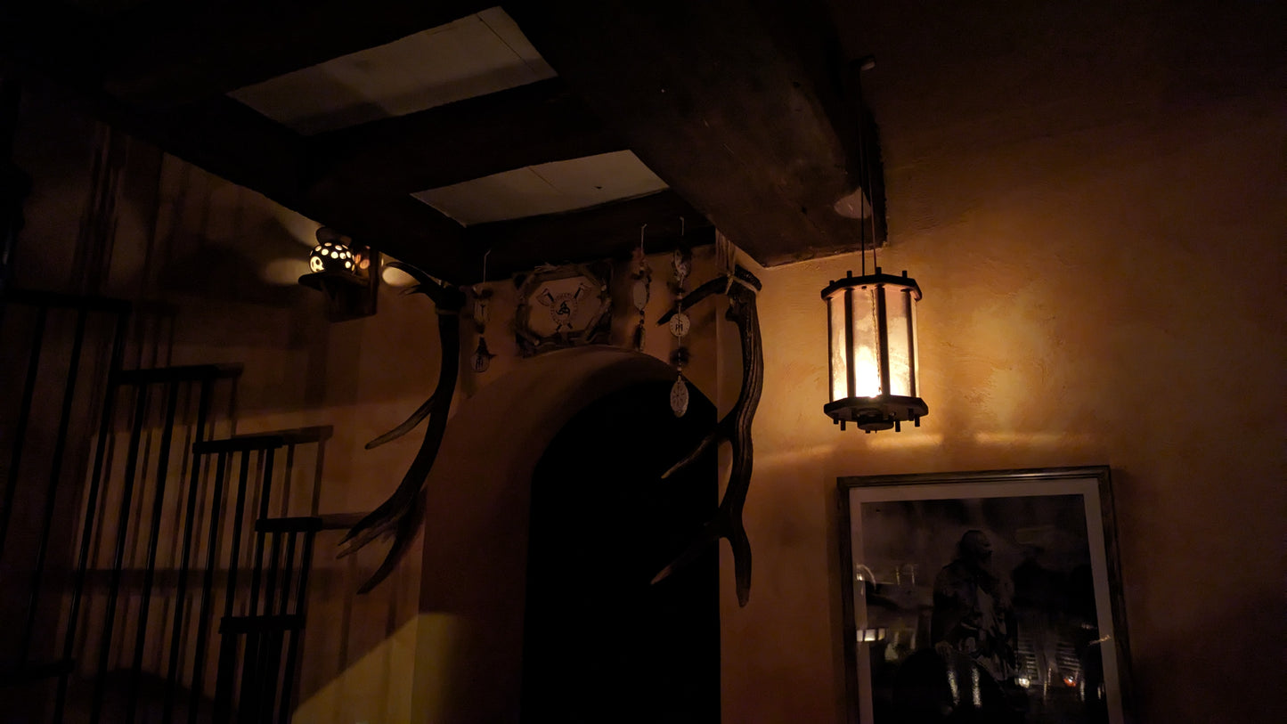 Lampion artisanal en pin et toile de lin – Bougie